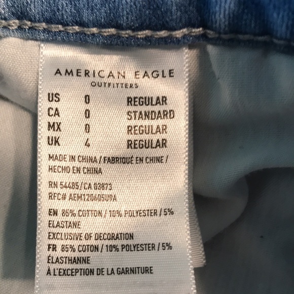 American Eagle Outfitters Distressed Super Hi-Rise Jegging - Picture 9 of 14